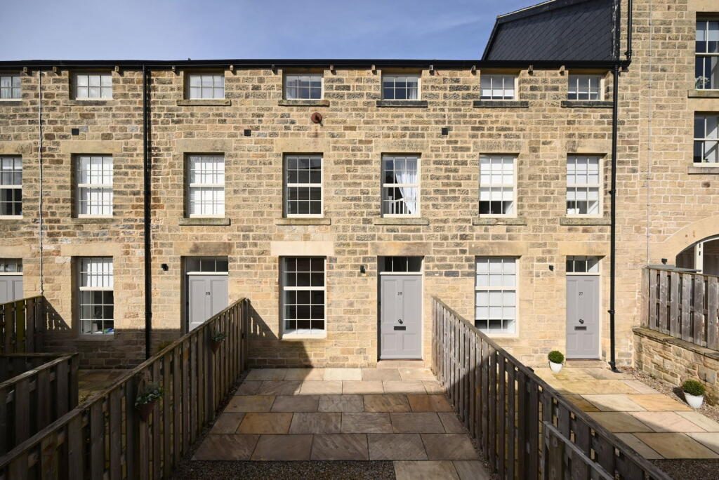 Terraced House
