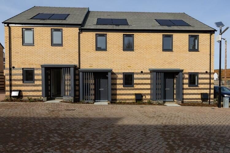 Terraced House