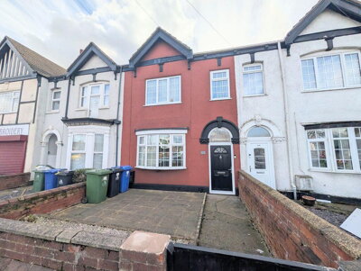 Property on Grimsby Road, DN35 7DL