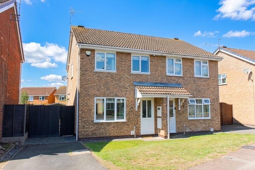 Property main image