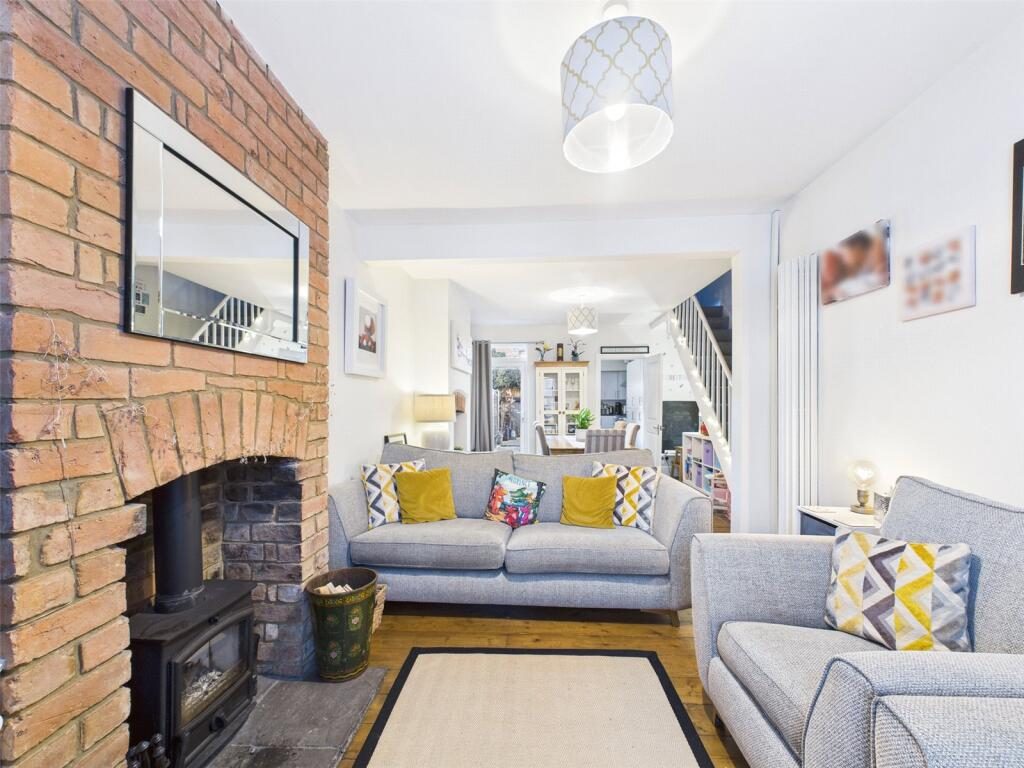 Terraced House