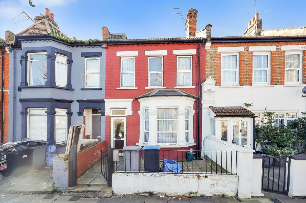 Terraced House