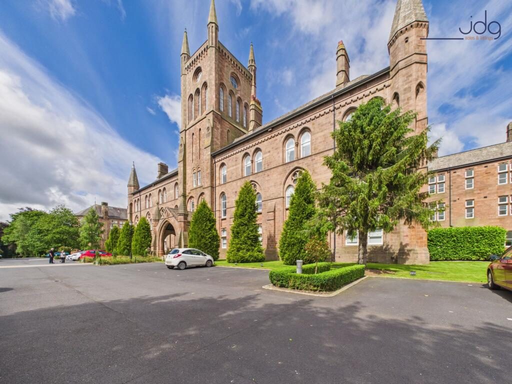 Property main image