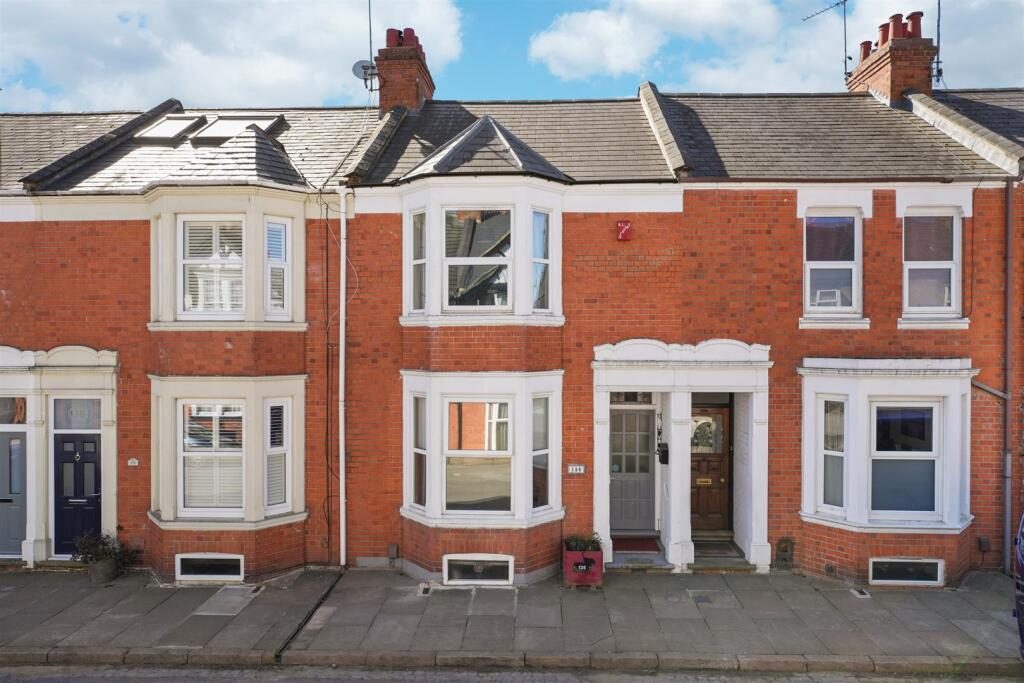 Terraced House