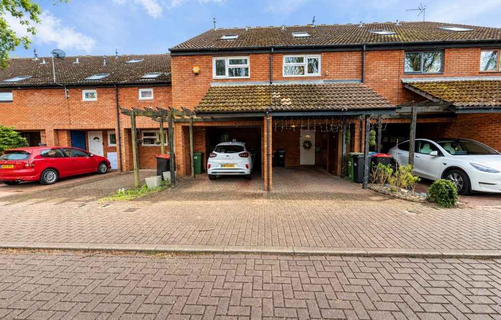 Terraced House