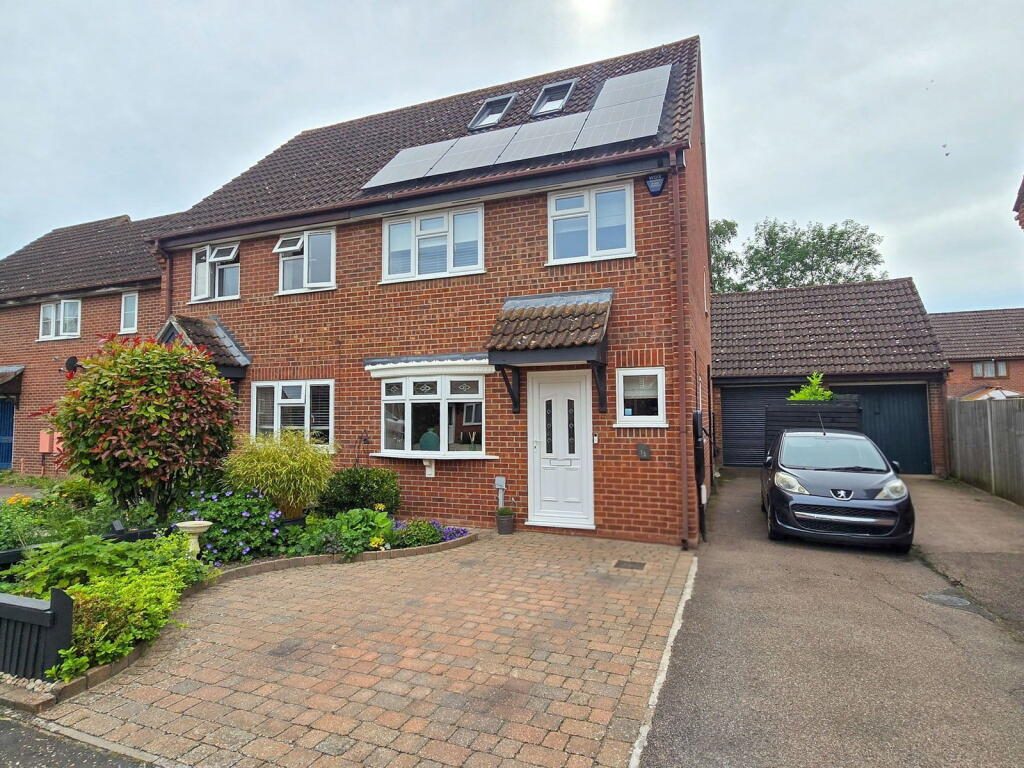 Property main image