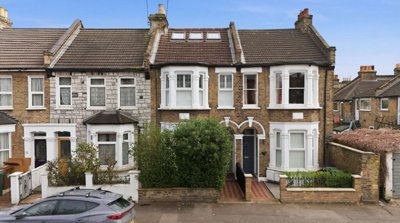 Property on Albert Road, E10 6NX