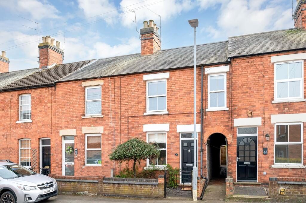 Property main image