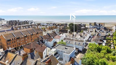 Maisonette