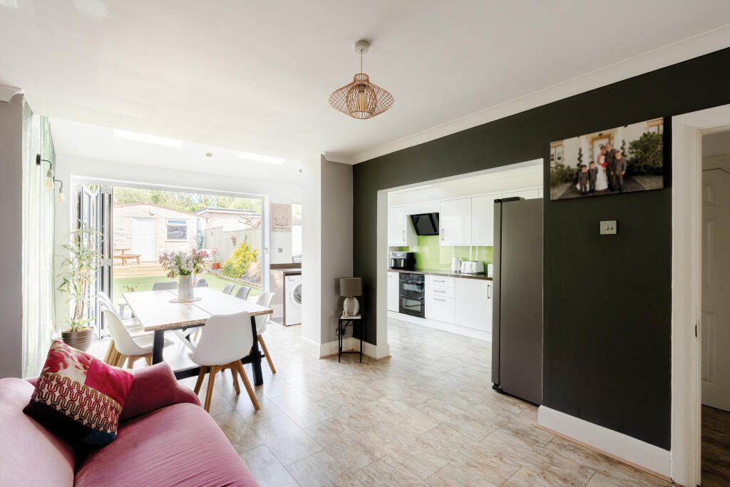 Terraced House