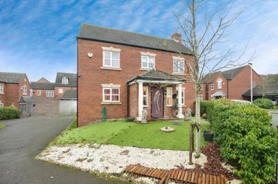 Property on Bhullar Way, B69 2GJ