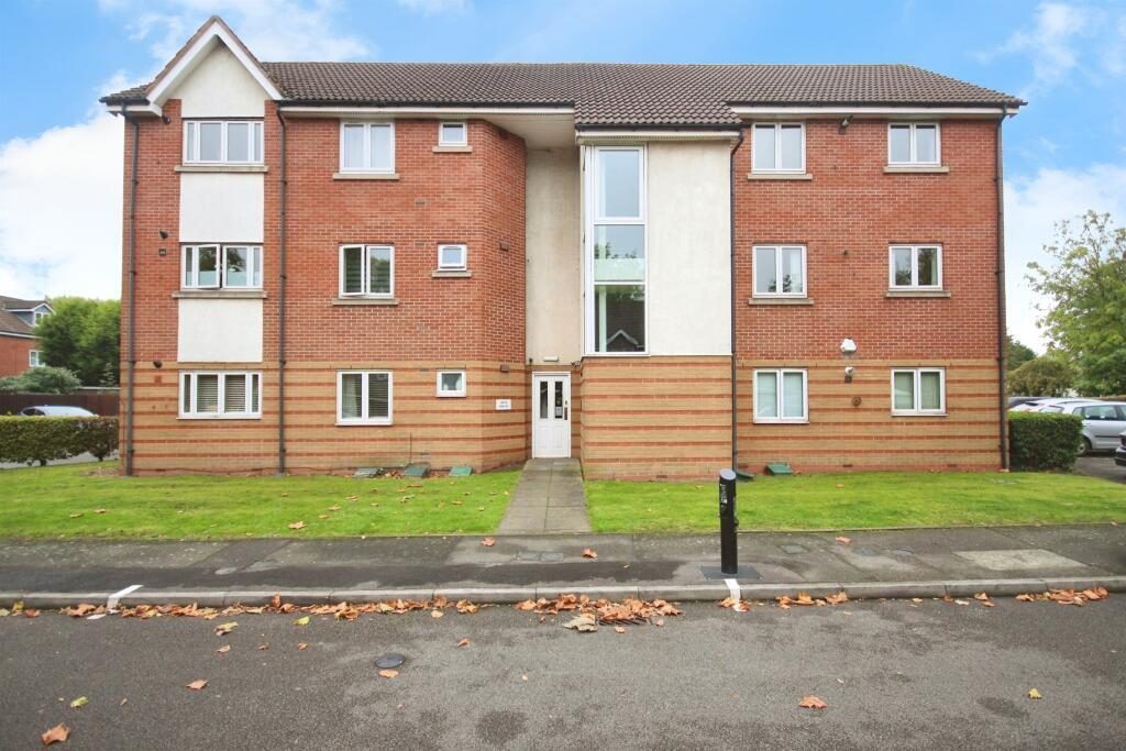 Property main image
