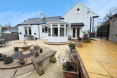 Property on LS10 3SW