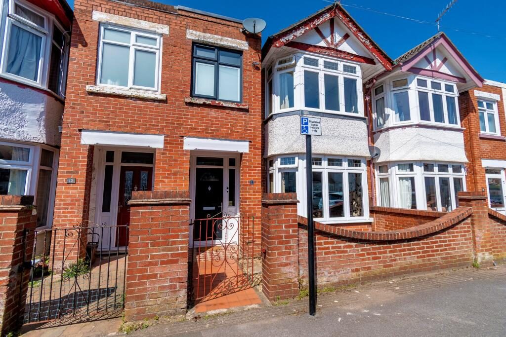 Terraced House