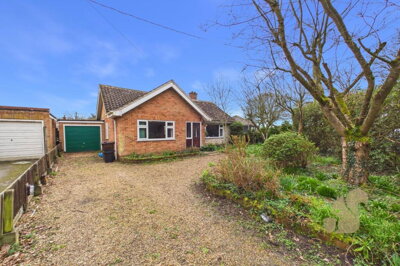 Property on Dead Lane, CO7 7PF