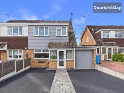 Property on Wulfric Close, ST19 5EW