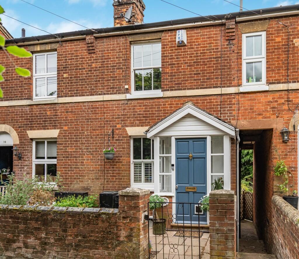 Terraced House