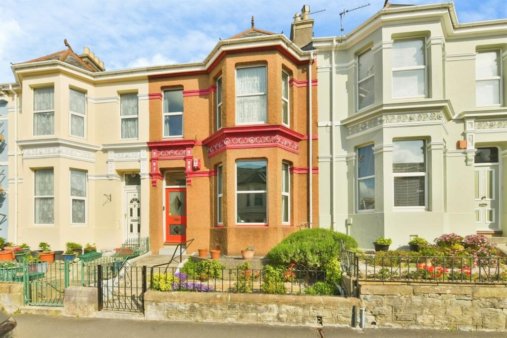 Terraced House