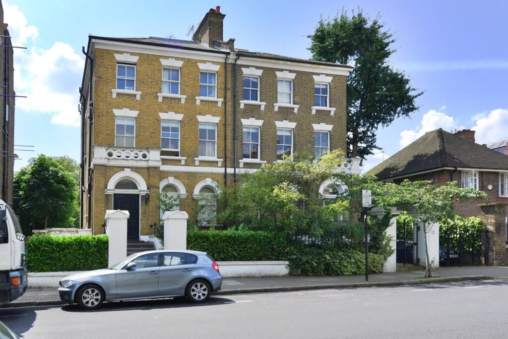 Property main image