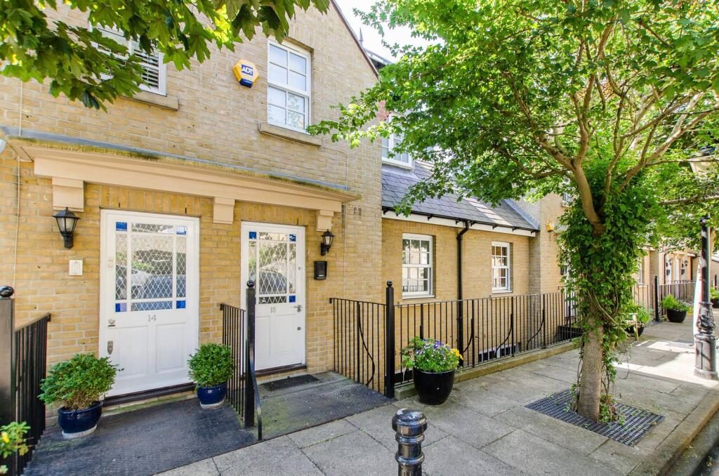 Terraced House