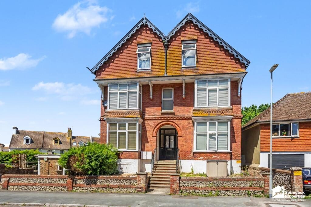 Property main image