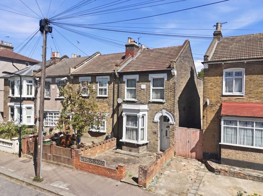 Terraced House