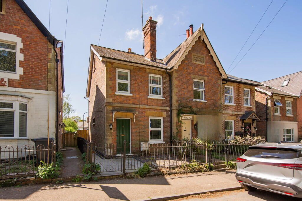 Terraced House