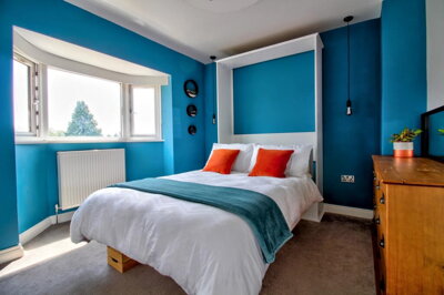 Property on Hall Close, CV8 3DG