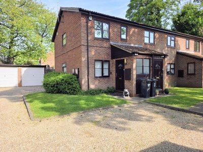 Property on Stratford Road, B90 3NB
