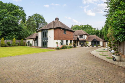 Property on Chilworth Road, SO16 7LA