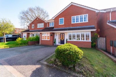 Property on Macadam Close, WS7 9LJ