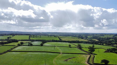 Property on SA67 8DX