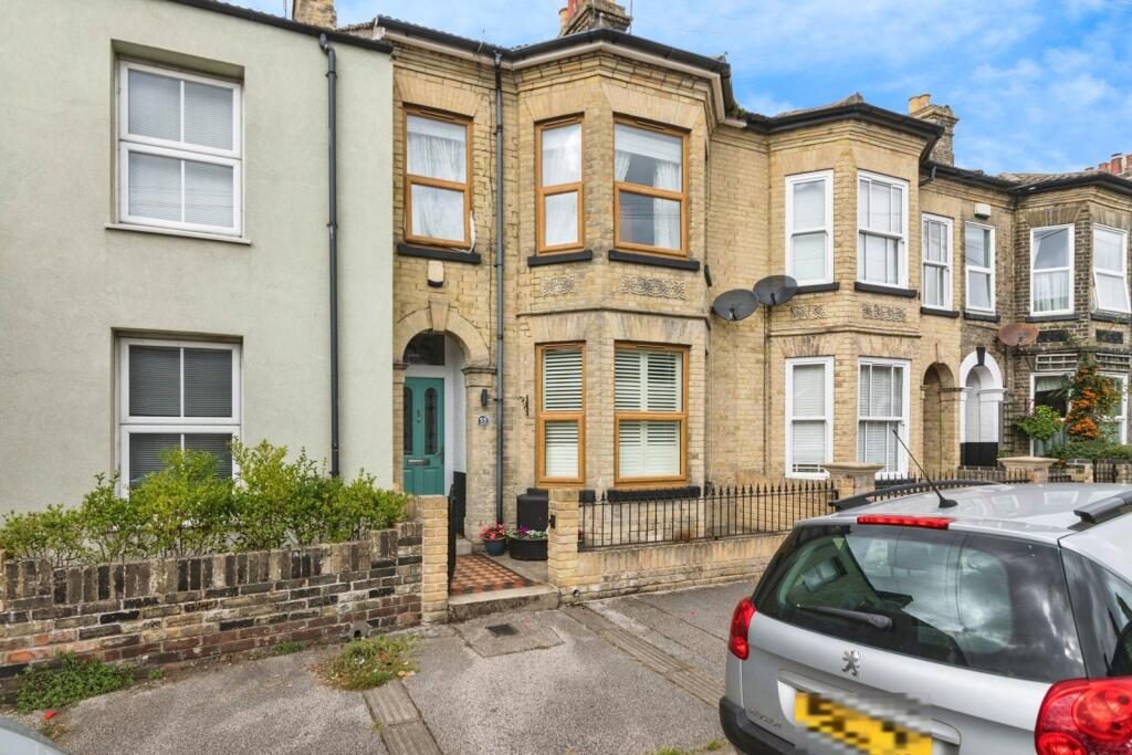 Terraced House