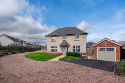 Property on Guernsey Road, BS25 1EG