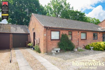 Property on Peters Close, NR19 1UF