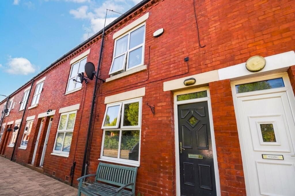 Terraced House