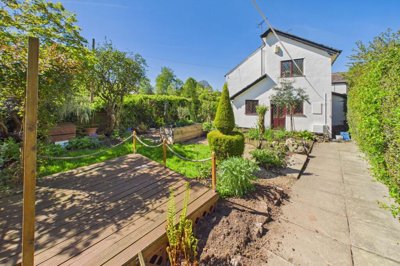 Property on Groomsdale Lane, CH5 3EJ