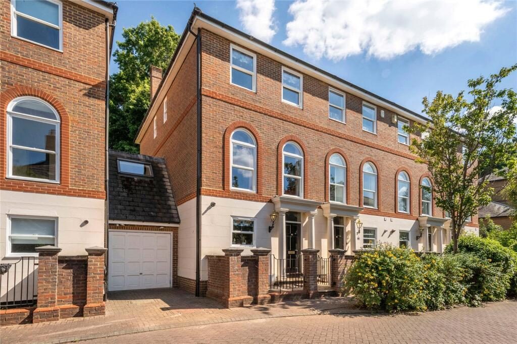 Property main image