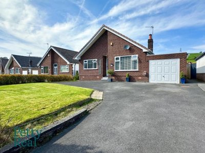 Property on Wheatley Lane Road, BB12 9PZ