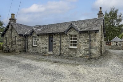 Property on Garryside, PH18 5SN