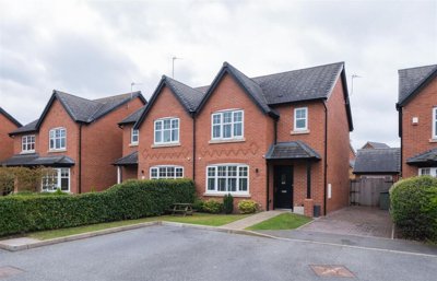 Property on Georges Place, CW6 9GW