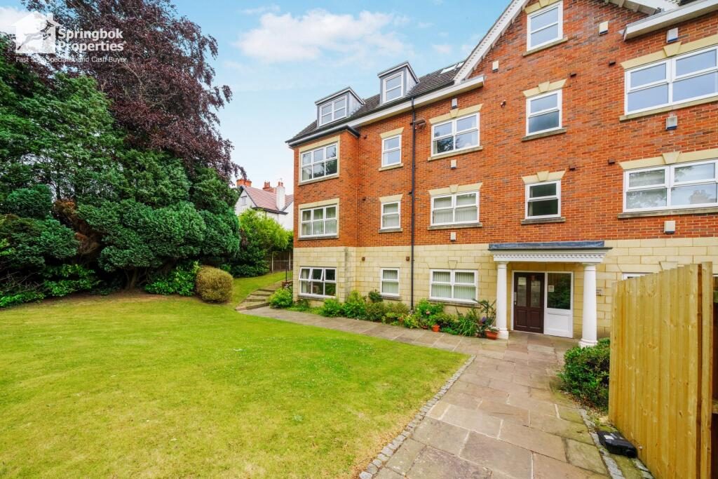 Property main image