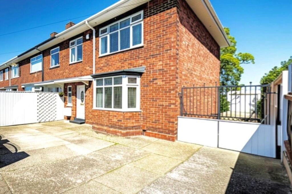 Terraced House