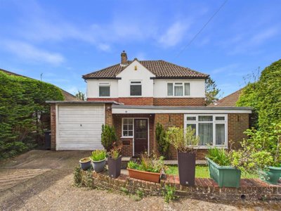 Property on Coulsdon Road, CR5 2LA