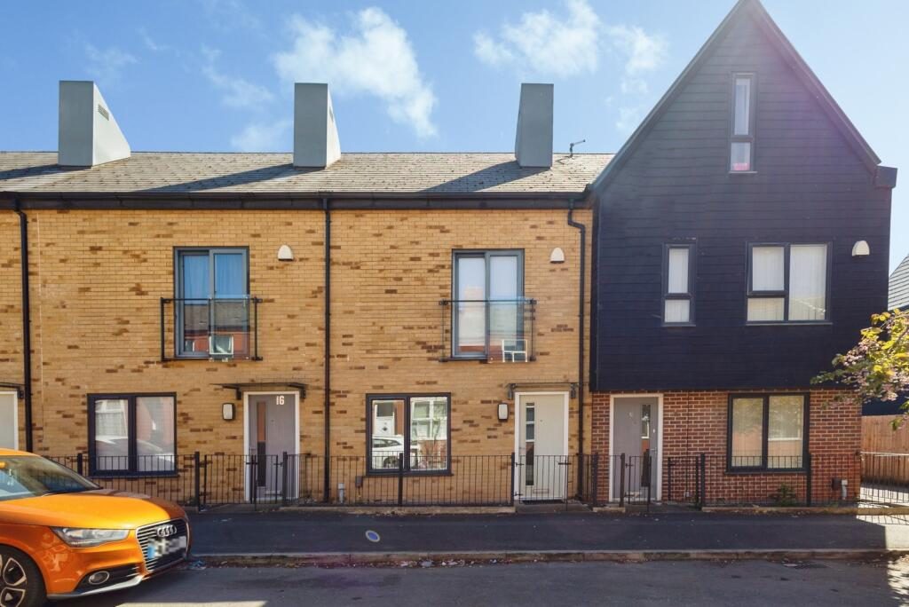 Terraced House
