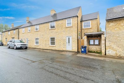 Property on High Street, NN14 1DF