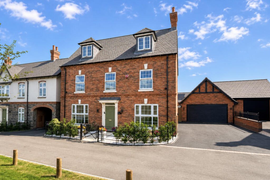 Property main image