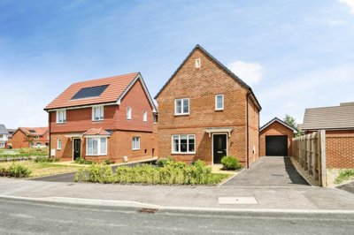 Property on SP2 8FU