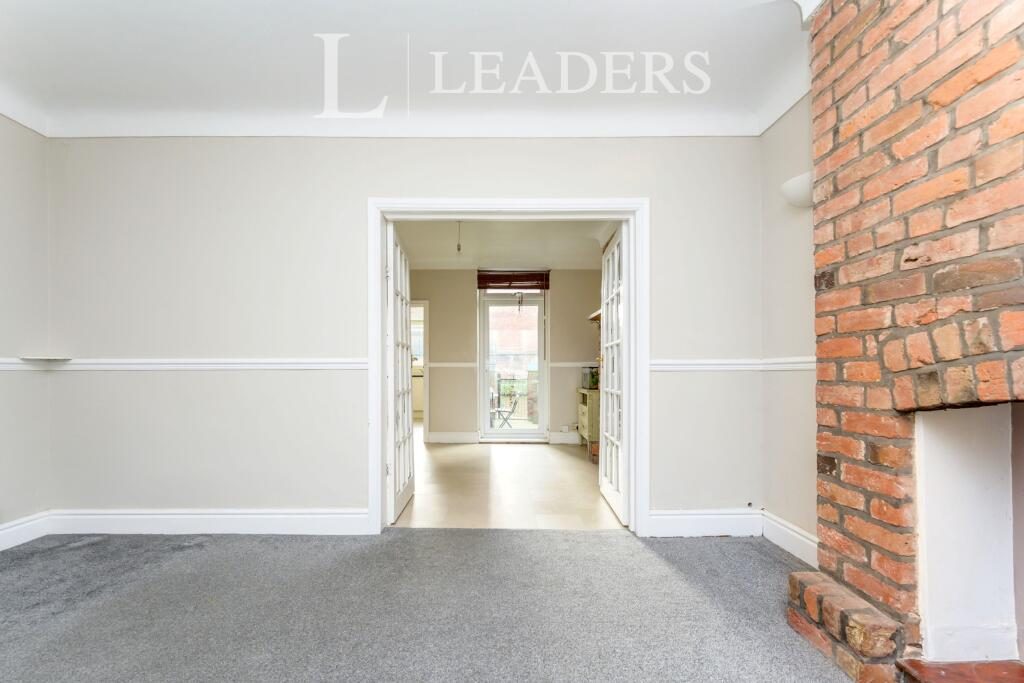 Terraced House