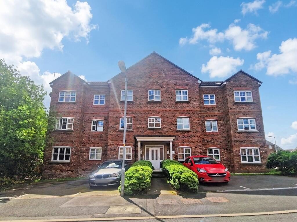 Property main image